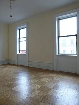 Rented by Bohemia Realty Group | media 19