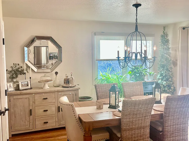 2502 Annie Oakley Dr — Photo 18