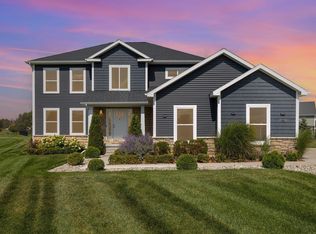 2275 Sandstone Dr, Mount Pleasant, MI 48858