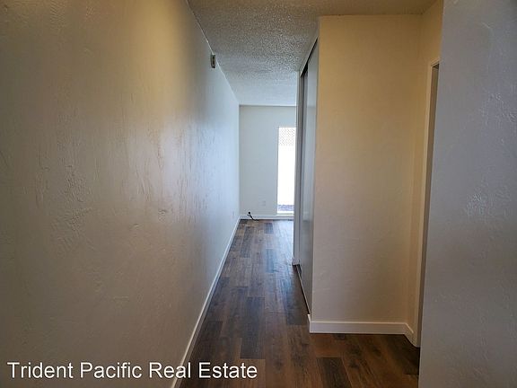 3rd image of 868 G Ave #A