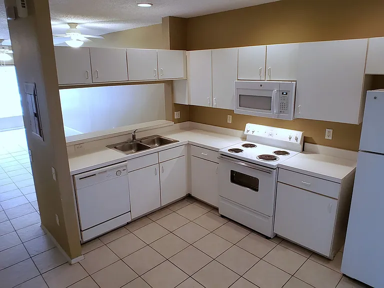 1406 Costa Mesa Dr — Photo 9