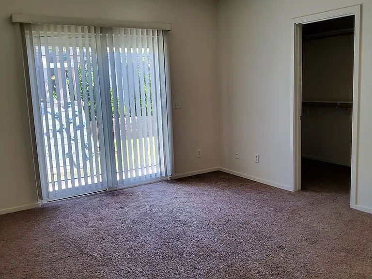 1414 Blueberry Ave — Photo 11