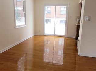 15 Lee Ct #15, New Rochelle, NY 10805