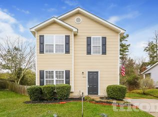 5713 Osprey Watch Ct, Charlotte, NC 28227