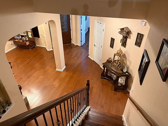 4th image of 9608 Spanish Wells Dr
