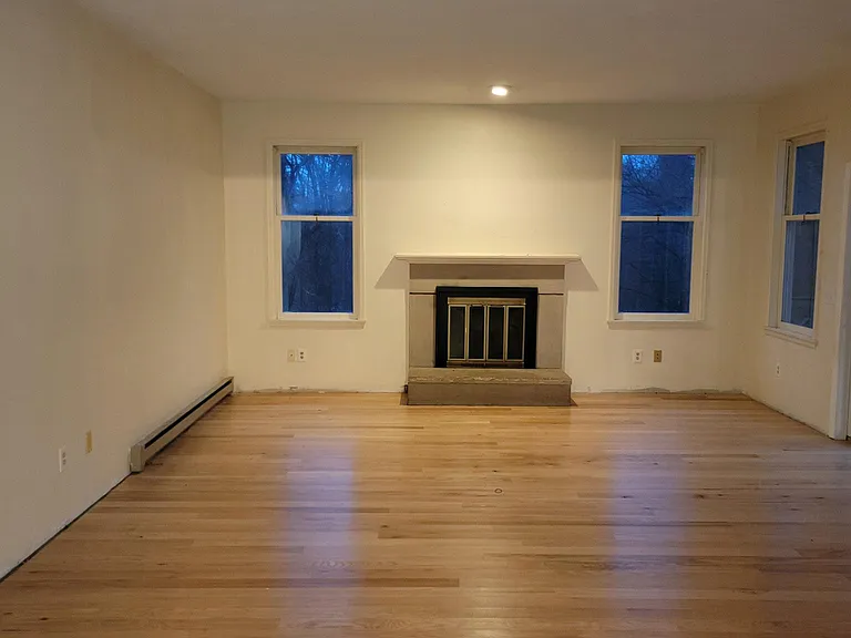 8058 Cazenovia Rd — Photo 6