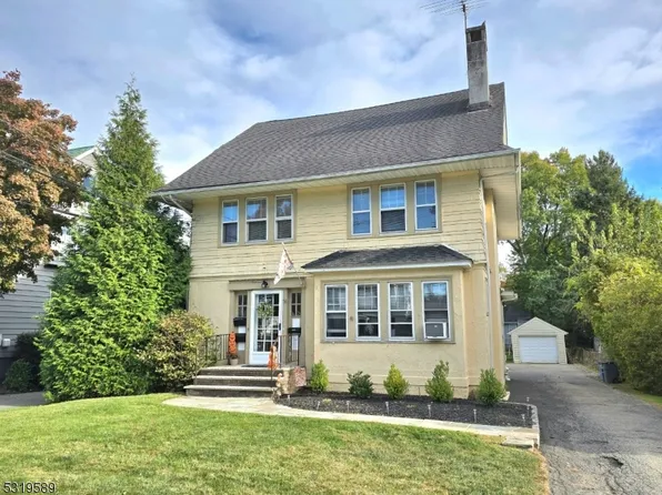 36 Smull Ave, Caldwell, NJ 07006