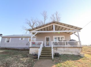 1022 E Dade 82, Walnut Grove, MO 65770