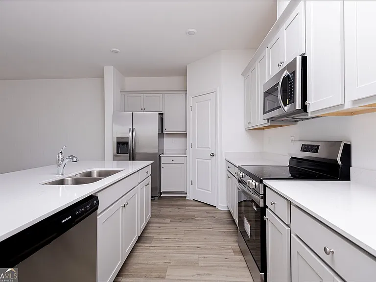 218 Hickory Ridge Trl — Photo 21