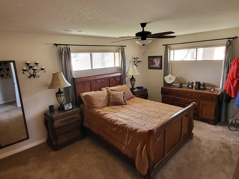 5675 E Burris Ln — Photo 6