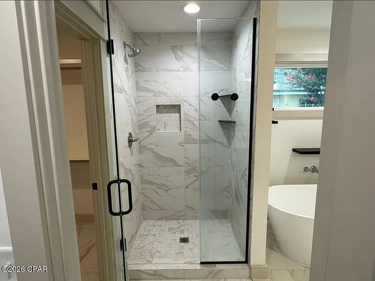 4640 Delwood Park Blvd — Photo 16