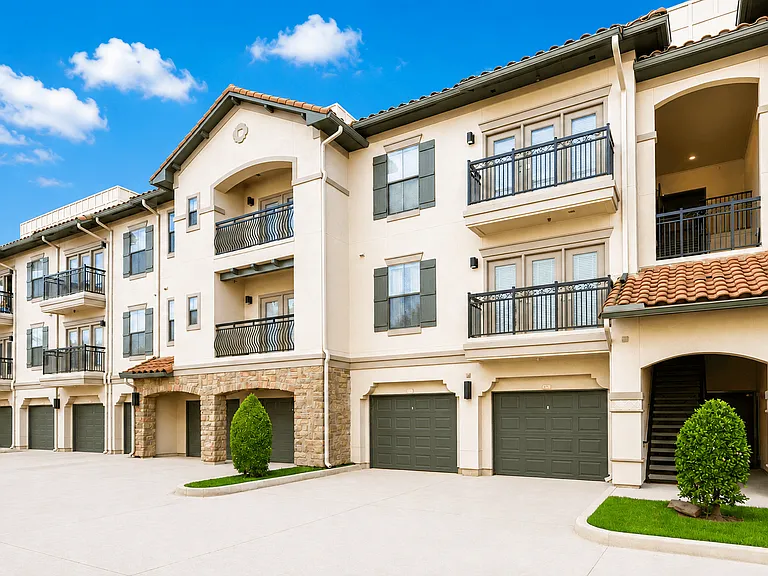 La Villita Lakeside and Landings — Photo 33