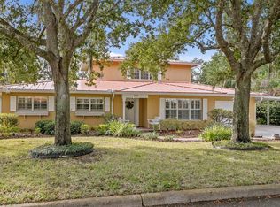 309 Park Ridge Ave, Temple Terrace, FL 33617