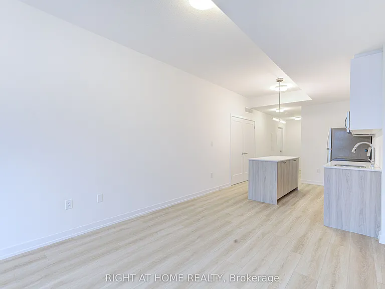 25 Palace St #373-Q23 — Photo 10