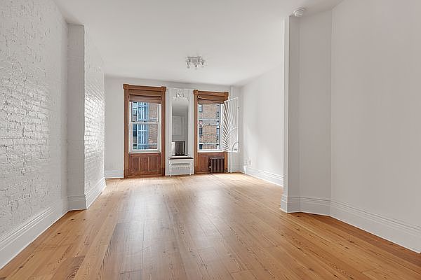 1st image of 634 E 14th St APT 11