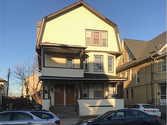 3rd image of 240-244 Parrott Ave