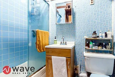 Rented by Wave Real Estate Group