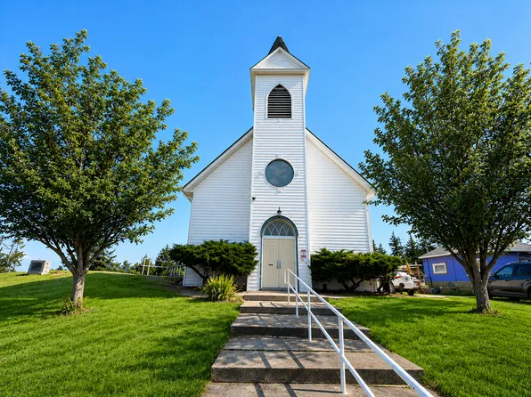 25 Summit Ave, Somers, MT 59932