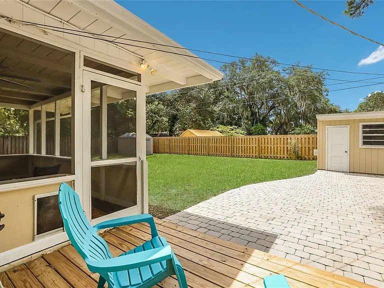 2266 Clematis St — Photo 21