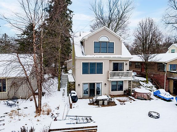 2nd image of 47 N Crooked Lake Dr