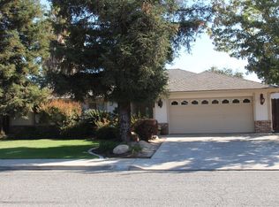 1010 N Bollinger Rd, Visalia, CA