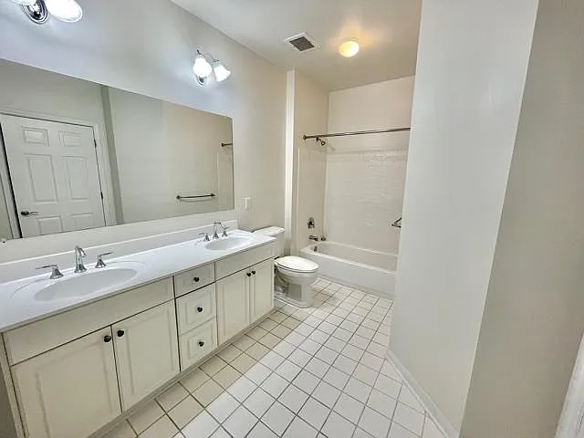 850 E Main St #316 — Photo 8
