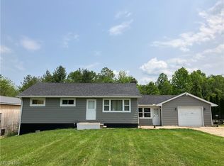 3102 Hoagland Blackstub Rd, Cortland, OH 44410