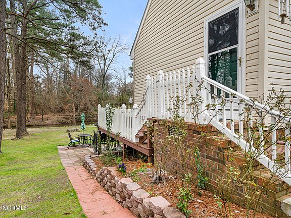 2nd image of 3441 Greenbriar Drive