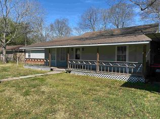 240 W Hooks St, Sour Lake, TX 77659