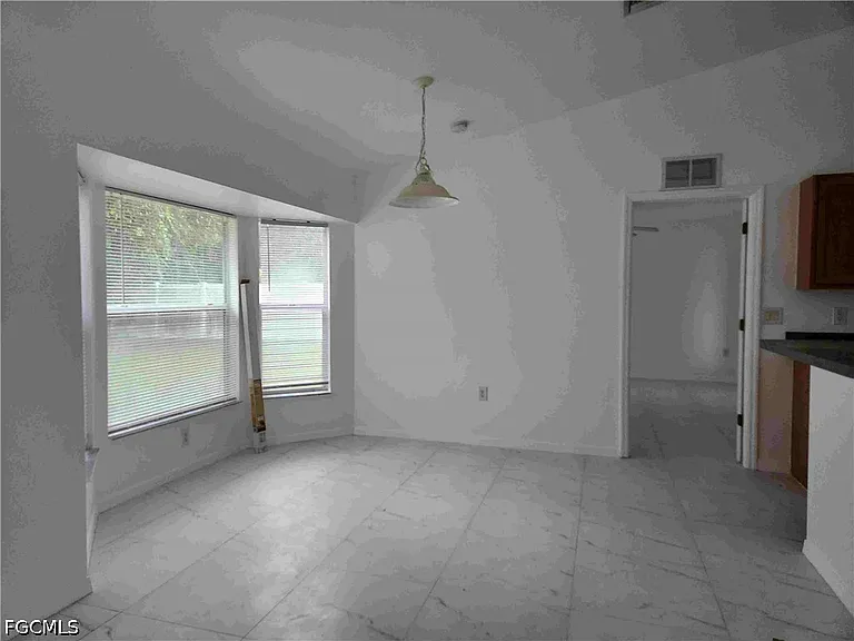 14980 Coopers Hawk Way — Photo 5