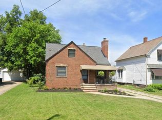 1512 Northview Rd, Rocky River, OH 44116