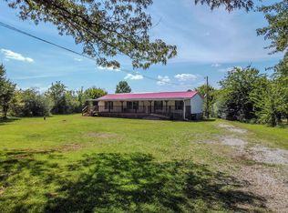 194 Doc Miller Rd, Madisonville, TN 37354