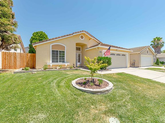 2nd image of 9181 Cerrolinda Cir