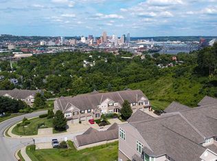 550 Riversbreeze Dr, Ludlow, KY 41016