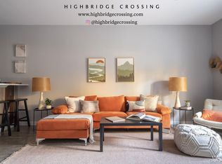 128 Vineyard Avenue #104, Highland, NY 12528