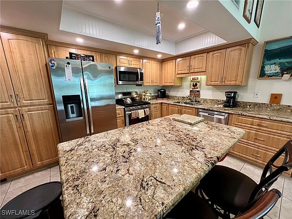 5th image of 19944 Lake Vista Cir