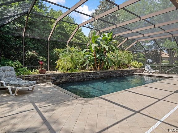 5th image of 1023 W Sun Valley Ct #13A