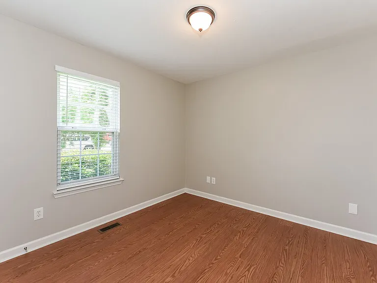 534 Summit Way — Photo 10