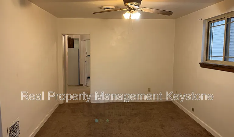 403 Ohio Ave #2 — Photo 5