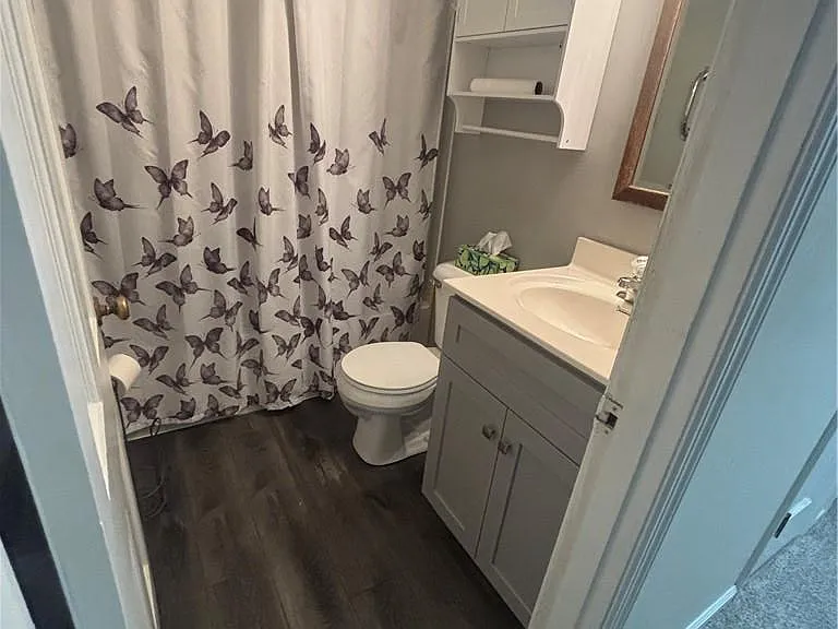 155 Lisa Ln — Photo 5