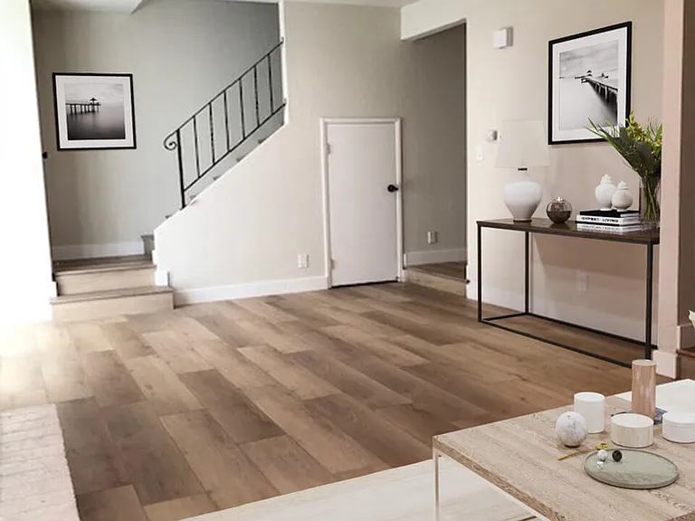 2x2.5 Living Room 2x2.5 Living Room