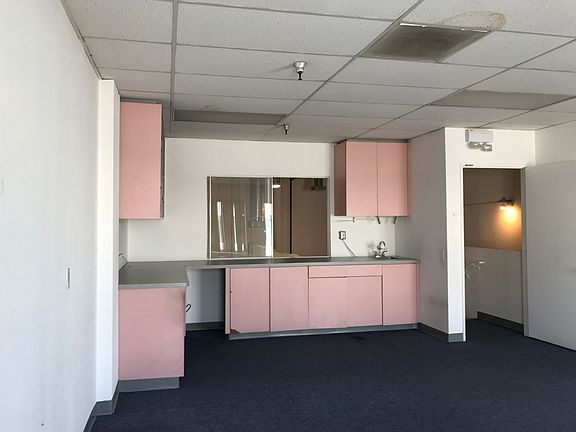 3rd image of 919 S Fremont Ave Ste 338