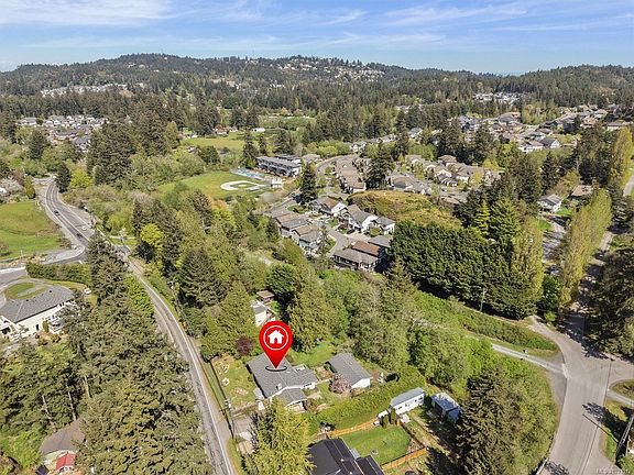 3rd image of 3703 Happy Valley Rd