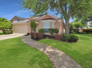 1015 Carlisle Dr, Arlington, TX 76017