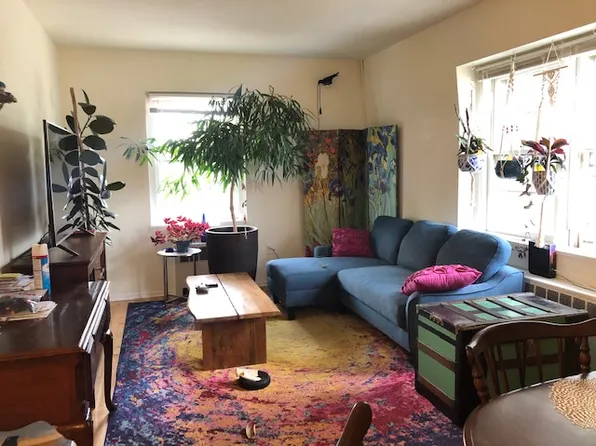 732 Melon Pl #B, Philadelphia, PA 19123