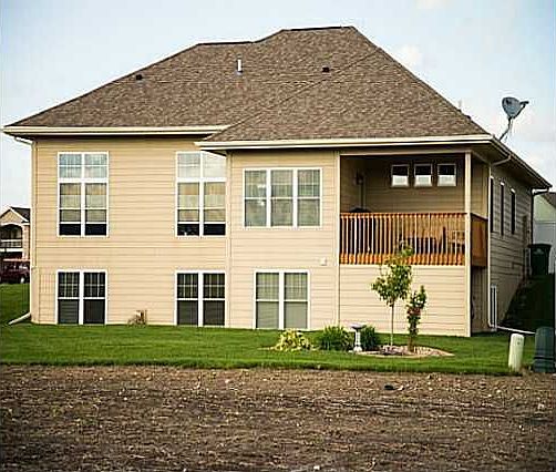 2nd image of 2308 NE Oak Dr