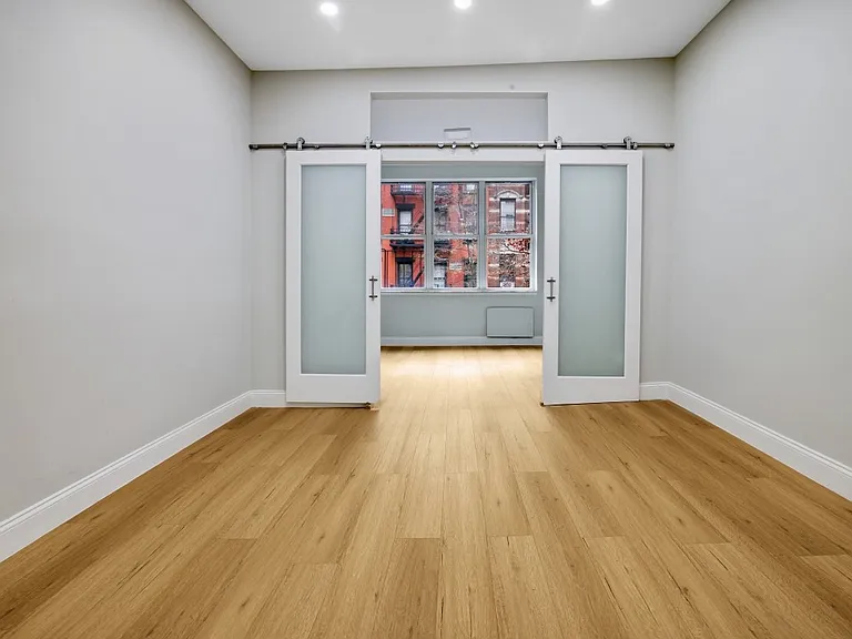 223 E 74th St #4A — Photo 3