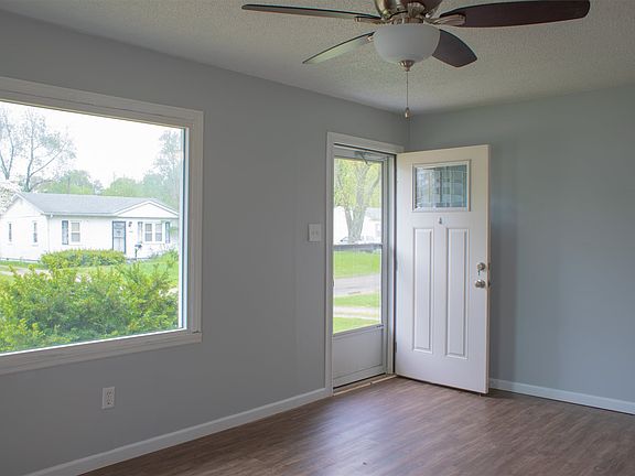 Living Room with picture window