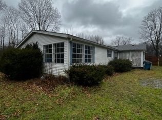 8600 Huntley Dr SE, Warren, OH 44484