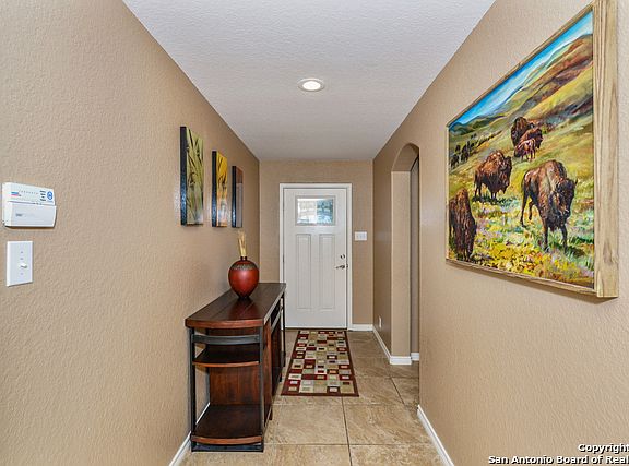 3rd image of 441 Yellow Wood Dr